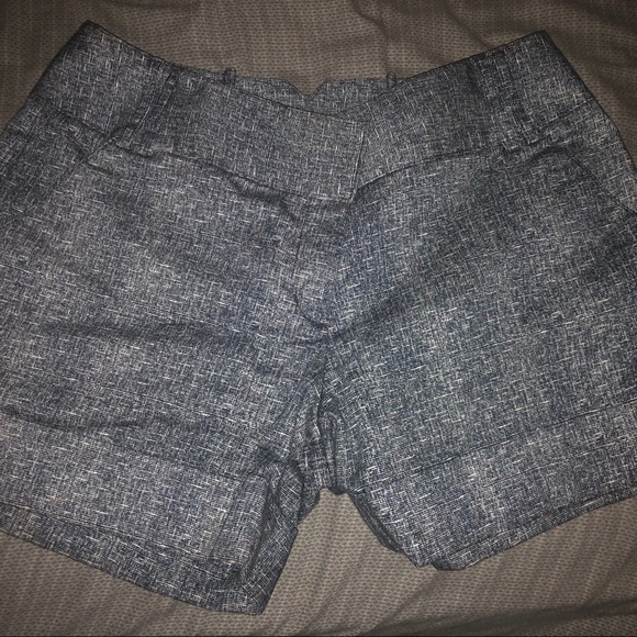 Dress shorts - Picture 1 of 3